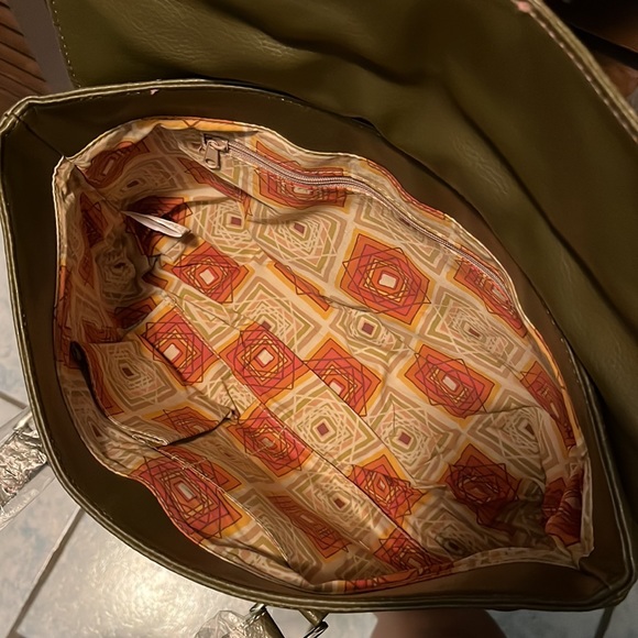 Handbag - Picture 4 of 5